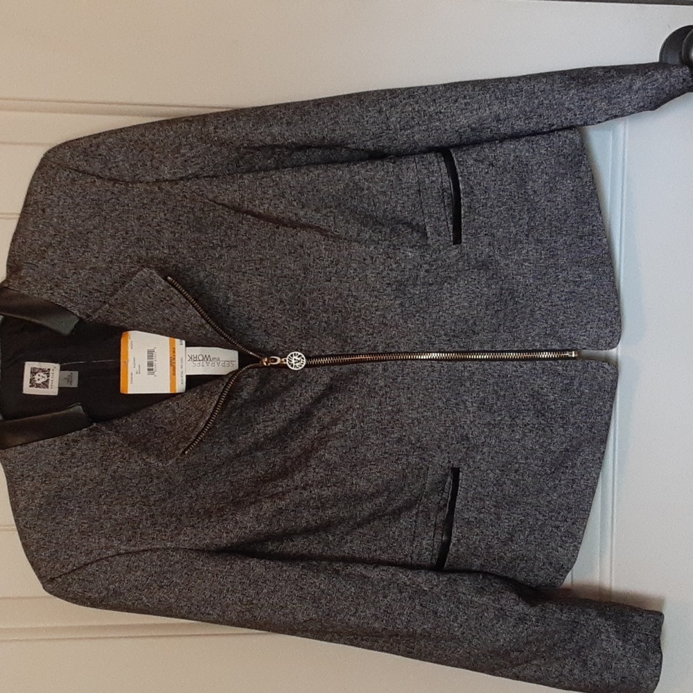 Anne Klein front zipper fitted blazer